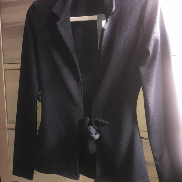 Blazer - Picture 2 of 3